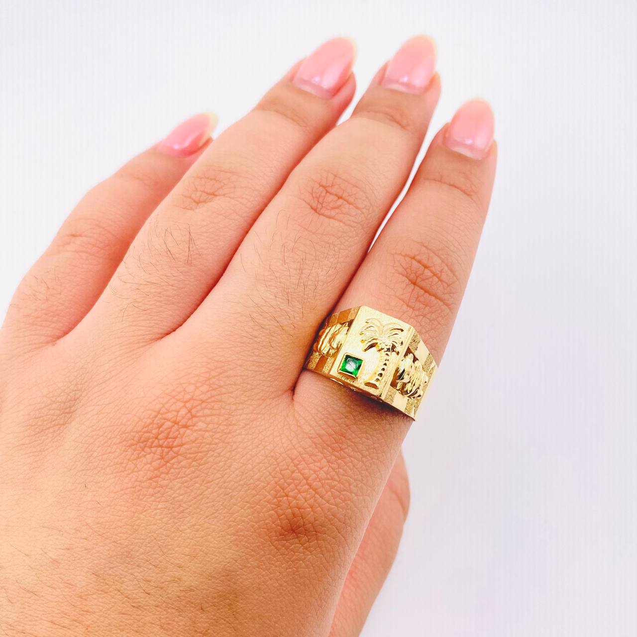 Anillo Palma Quimbaya 4.75gr / T11 1/2 / Oro Amarillo 18K *