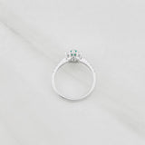 Anillo Flor Esmeralda 0.12pts 1.7g / T7 Plata 925