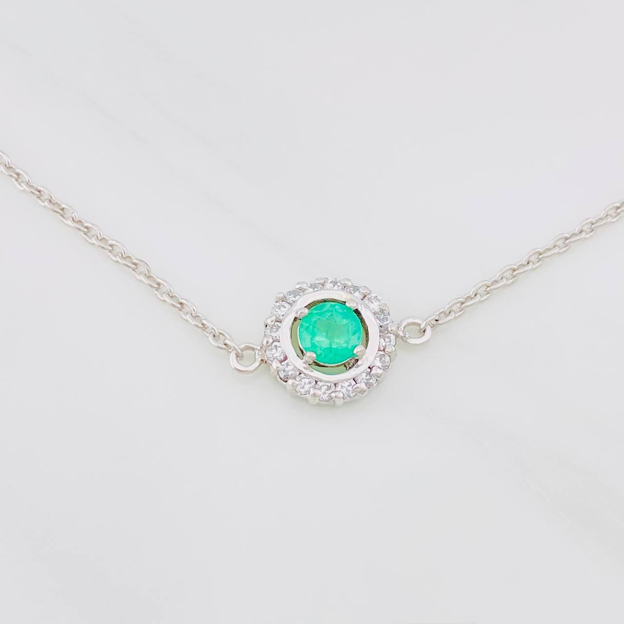 Pulso Halo Circular Esmeralda 0.38pts 2.15g / 17.05cm / 0.94mm Plata 925