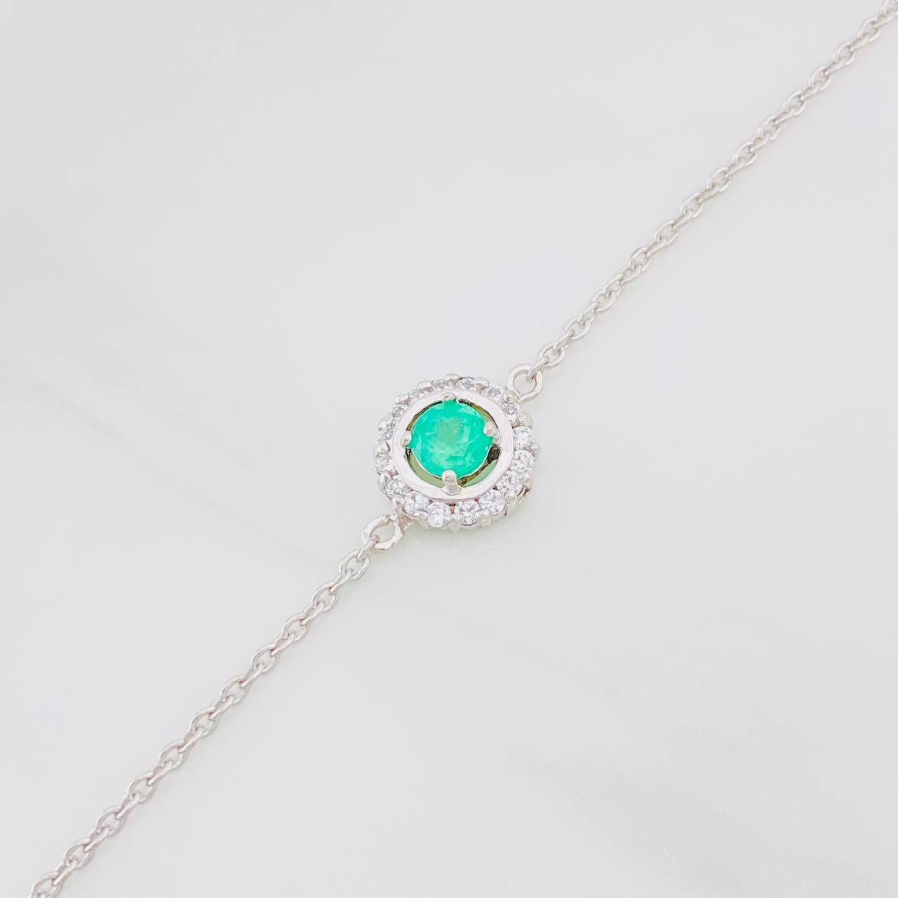 Pulso Halo Circular Esmeralda 0.38pts 2.15g / 17.05cm / 0.94mm Plata 925