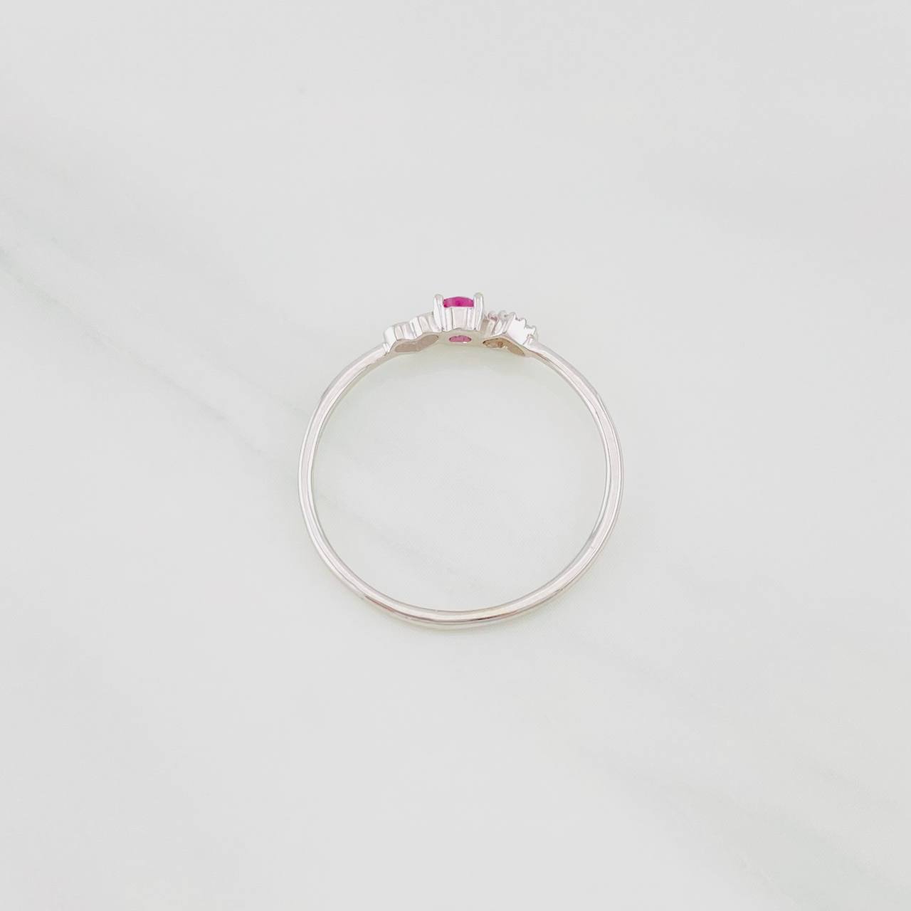 Anillo Corazones Rubí 10pts 0.65g / T6 1/2 Plata 925