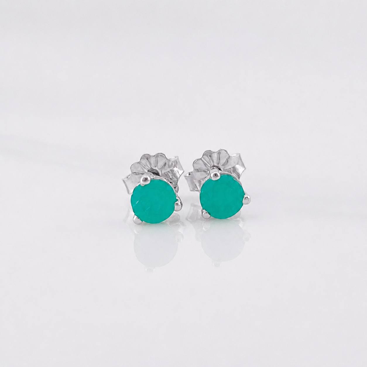 Topos Tres Garras Esmeralda 50pts 0.75g / 4.37mm Plata 925