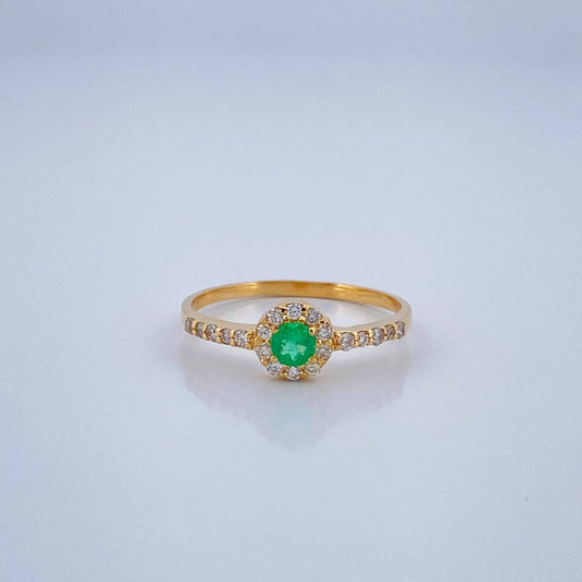 Anillo Halo Redondo Esmeralda Diamantes 1.7gr / T7 1/2 / Oro Amarillo 18K %