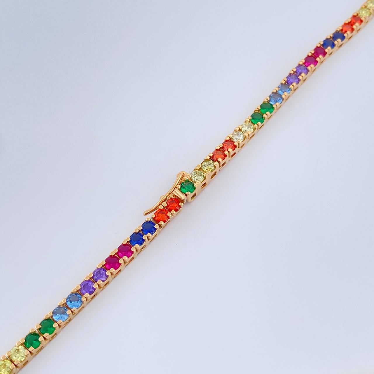 Cadena Tenis 24gr / 45.3cm / 4mm Oro Amarillo 18K %