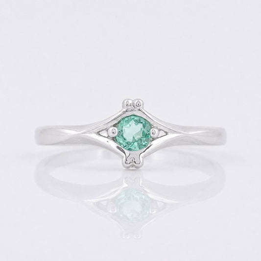 Anillo Rombo Esmeralda 12pts 1.25g / T6 3/4 Plata 925