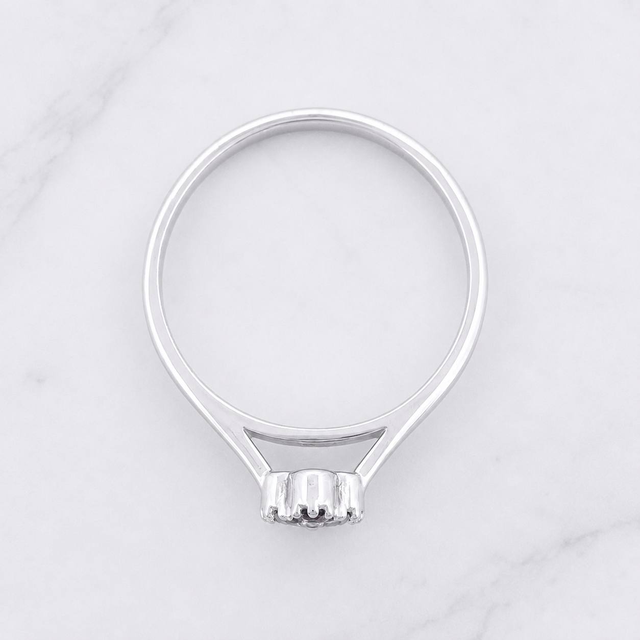 Anillo Flor Rubíes 16pts 1.1g / T6 3/4 Plata 925