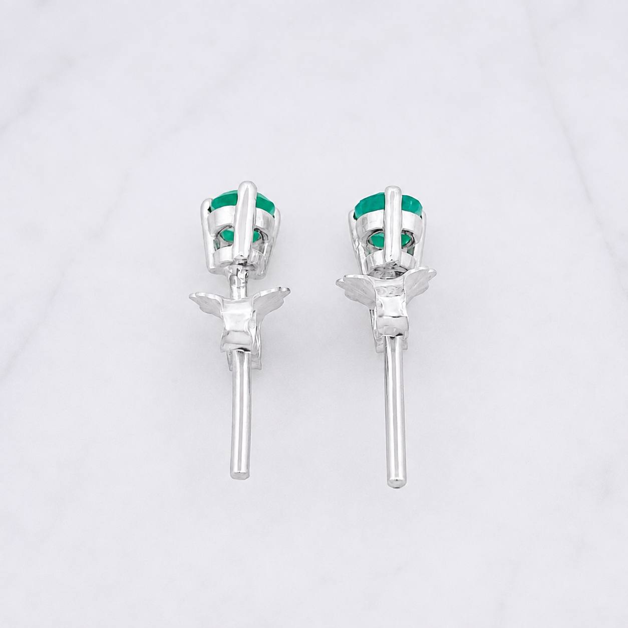 Topos Circulo Esmeraldas 50pts 0.7g / 4.2mm Plata 925
