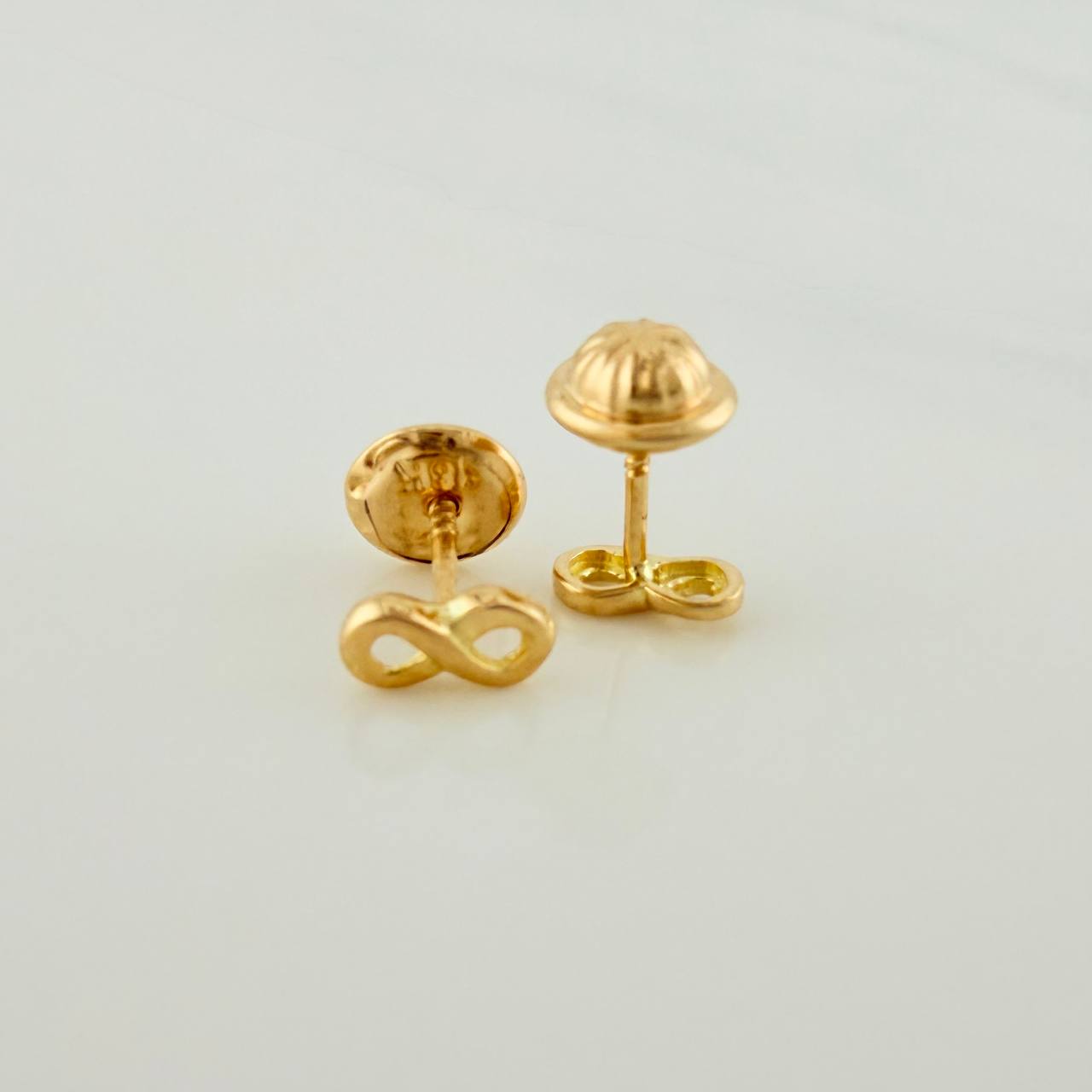 Topos Infinito 0.7gr / 6.23mm Oro Amarillo 18K &
