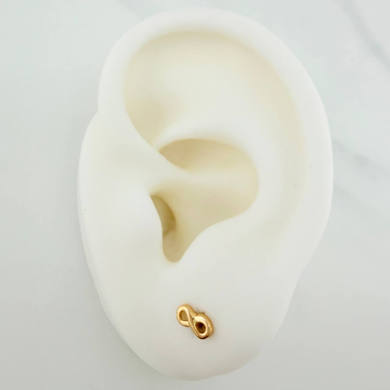 Topos Infinito 0.7gr / 6.23mm Oro Amarillo 18K &