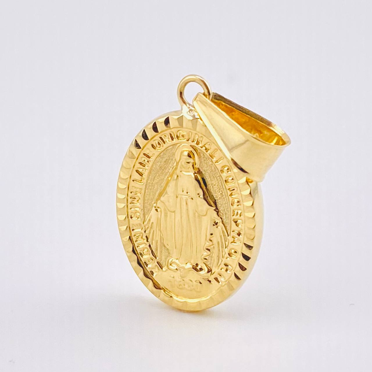 Dije Virgen Milagrosa 1.55gr / 2.8cm / Oro Amarillo 18K *