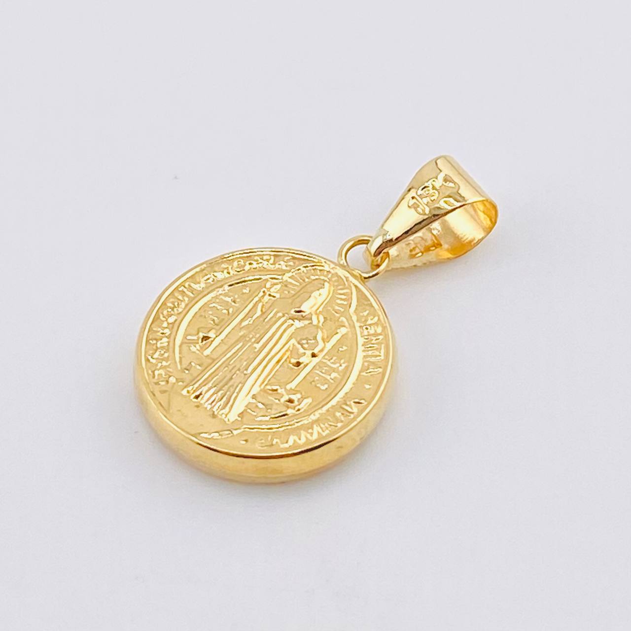 Dije San Benito 1gr / 2.3cm / Oro Amarillo 18K *