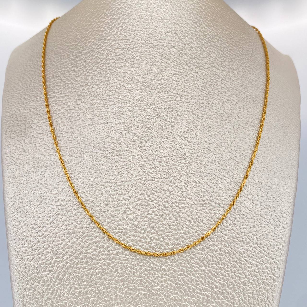 Cadena Lazo 2.3gr / 59.5cm / 1.85mm Oro Amarillo +3 18K $