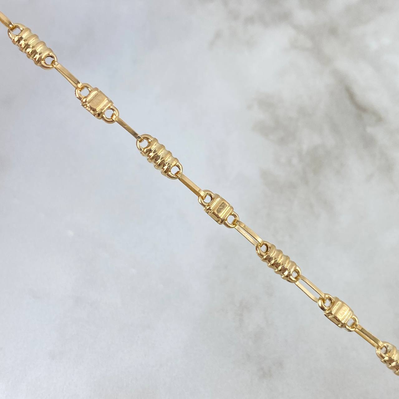 Tobillera Rustico Rayado 4.1gr / 25cm / 4mm Oro Amarillo