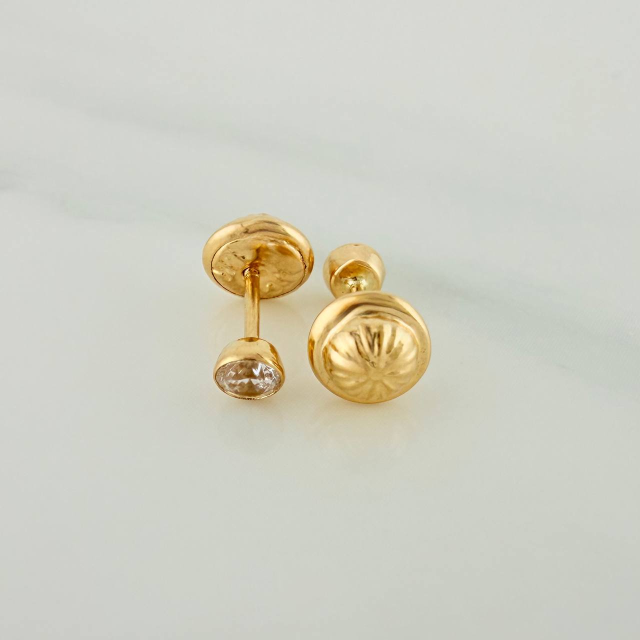 Topos Bisel 0.5gr / Circon Blanco Oro Amarillo &