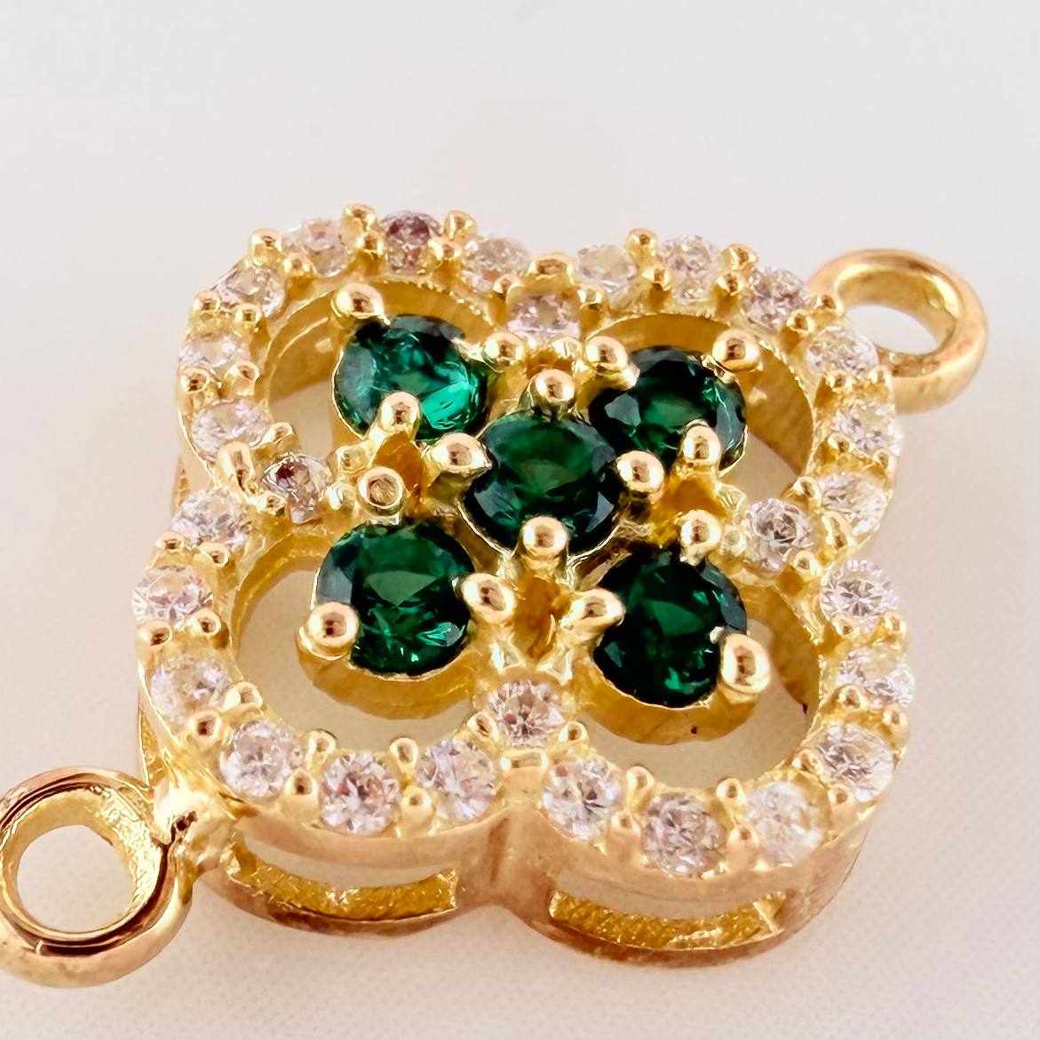 Herraje Trebol Doble 1.45 g / 1.7 cm Oro Amarillo 18K