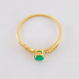 Anillo Solitario Entrelazado Esmeralda 24pts Diamantes 5pts 1.75g / T8 1/4 Oro Amarillo 18K