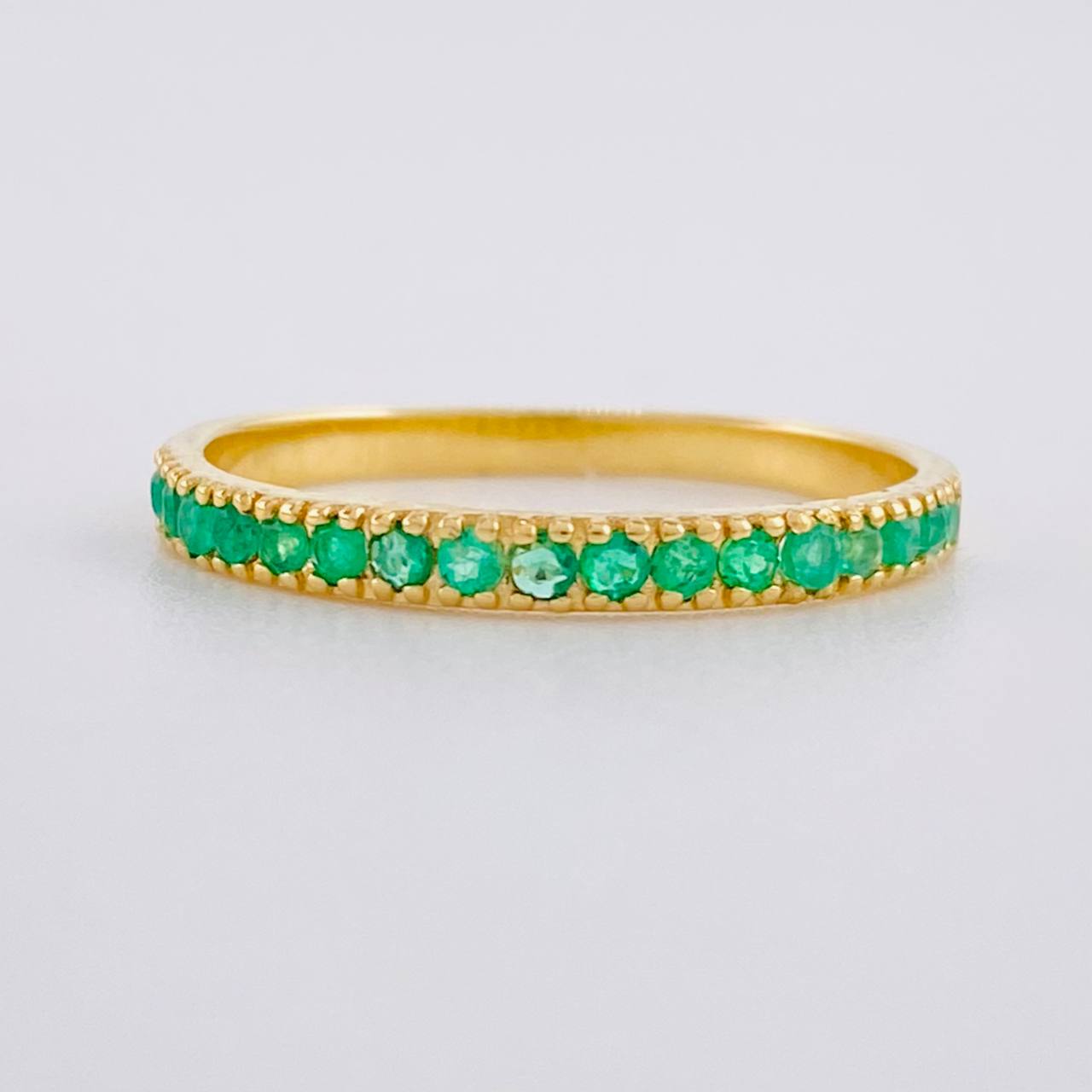 Anillo Churumbela Esmeraldas 19pts 2g / T4 3/4 Oro Amarillo 18K