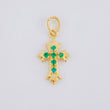 Dije Cruz Tres Puntas Esmeraldas 8pts 0.95g / 2.6cm Oro Amarillo 18K