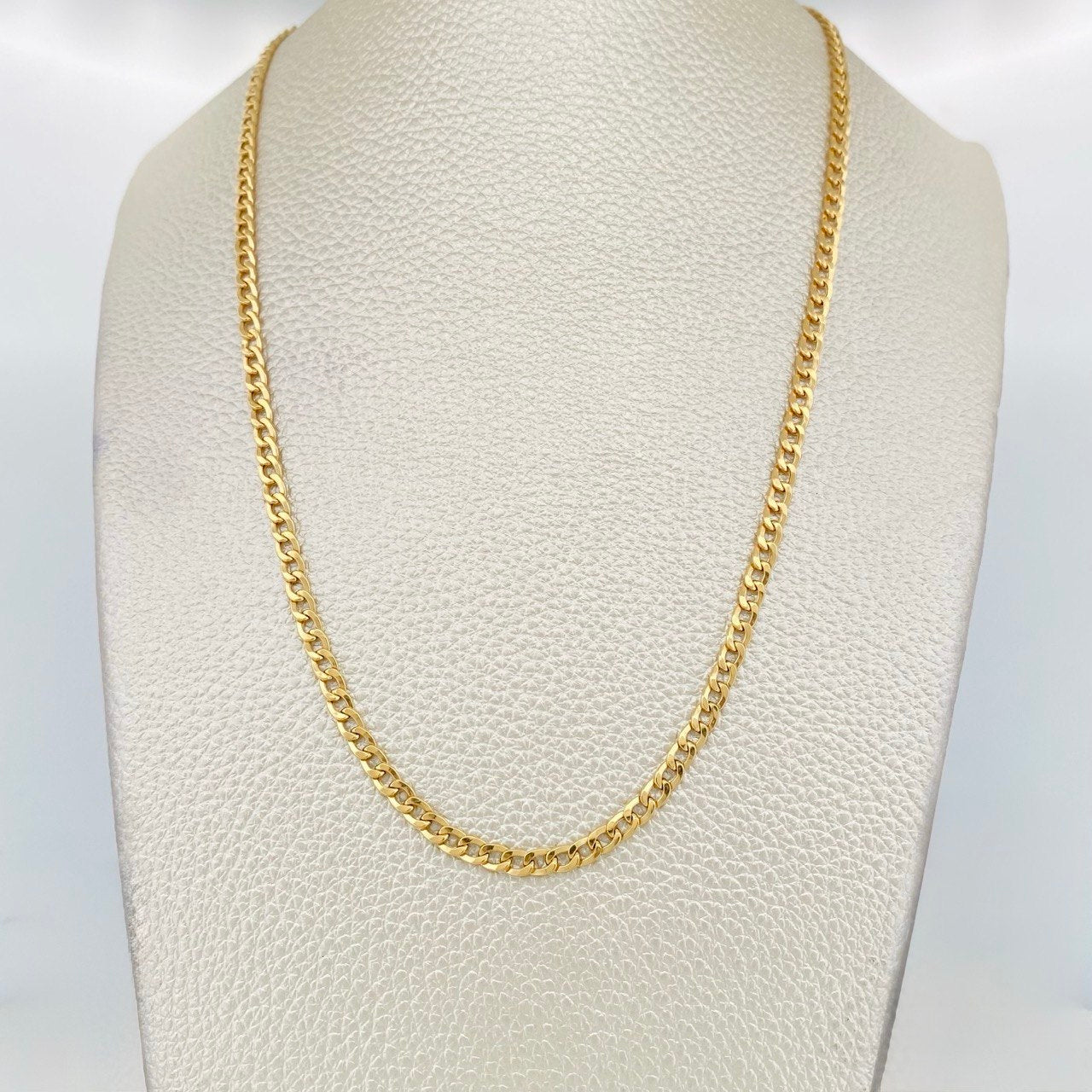 Cadena Cubana 3.35g / 45cm / 2.96mm Oro Amarillo 18K
