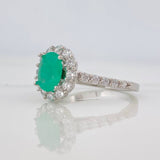 Anillo Halo Esmeralda 90pts 2.85g / T6 1/2 Plata 925