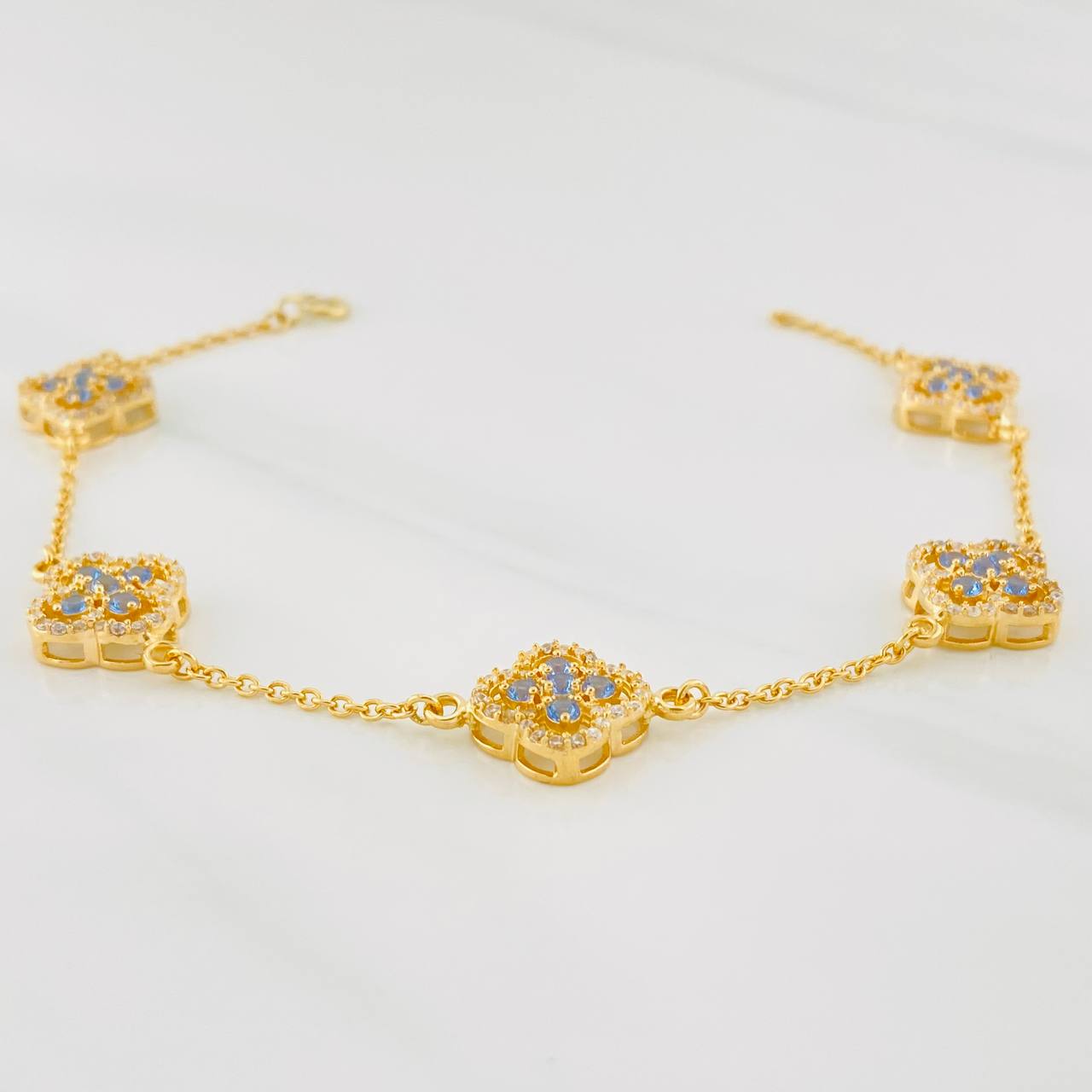 Pulso Trébol Aro Seguido 9.15g / 20.2cm / 1.53mm Oro Amarillo 18K