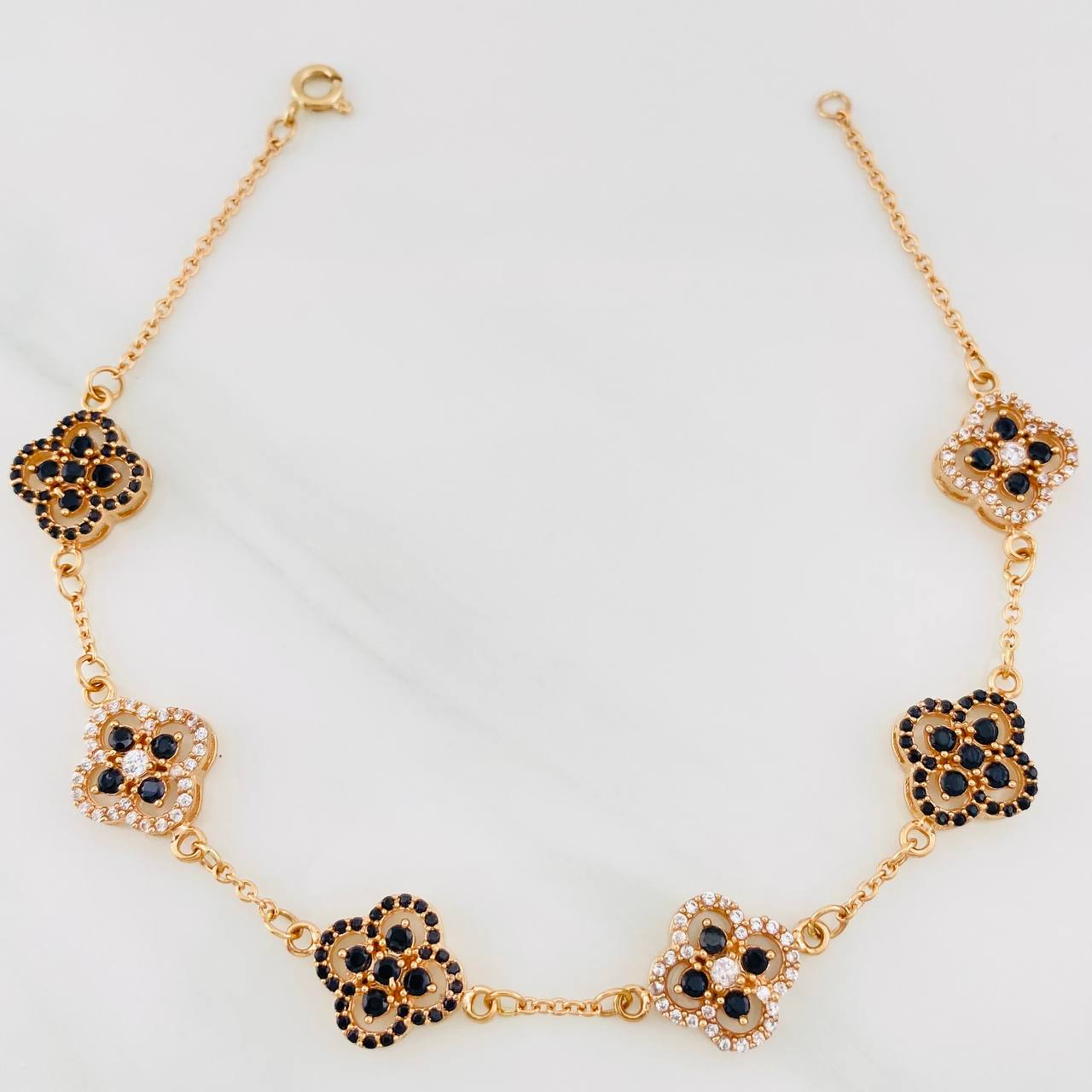 Pulso Trébol Aro Seguido 9.6g / 21cm / 1.55mm Oro Rosa 18K