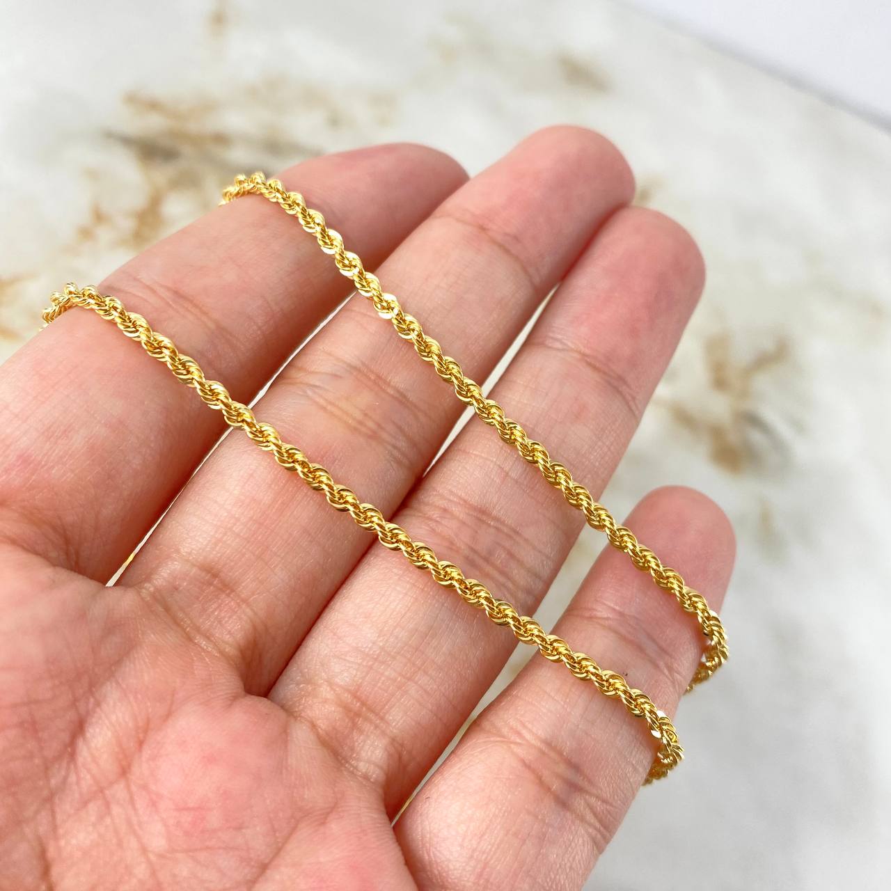 Cadena Lazo 3.55gr / 60cm / 2.3mm Oro Amarillo +3