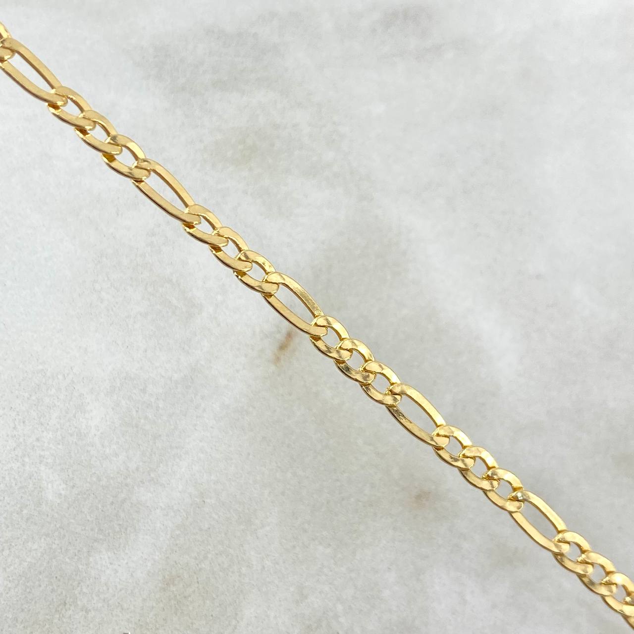 Cadena Figaro 2.9 g / 61.5 cm / 2.8 mm Oro Amarillo 18K