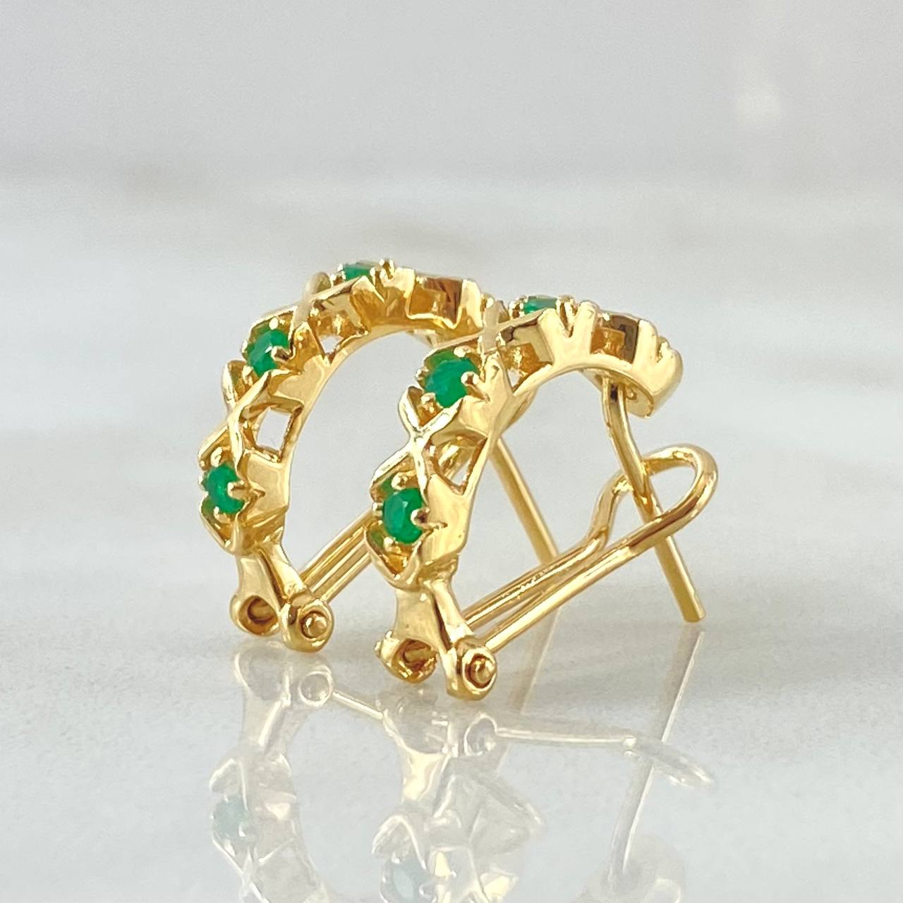 Candongas Puntos Cruzados Esmeraldas 16pts 3.6gr / 1.5cm / Oro Amarillo 18K *