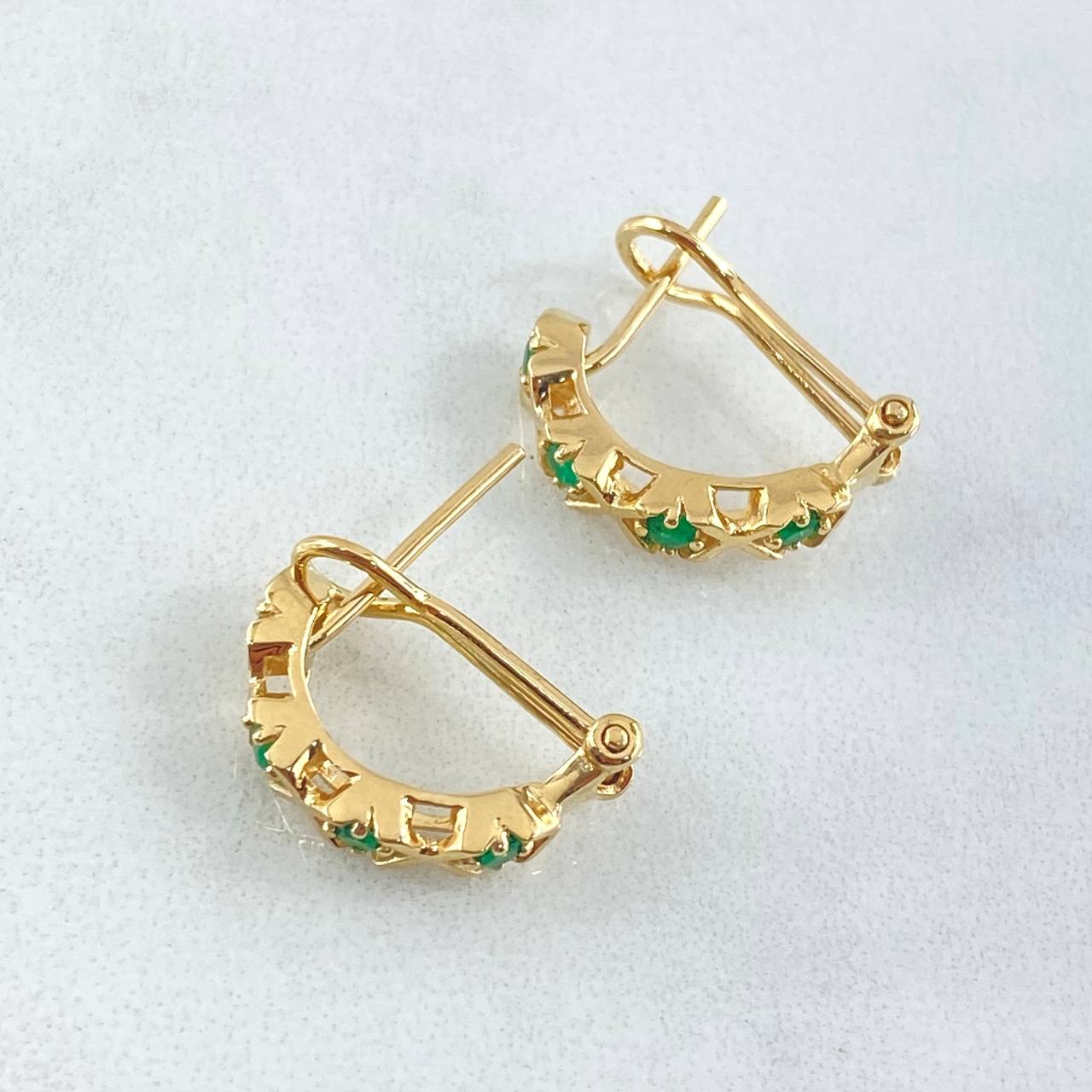 Candongas Puntos Cruzados Esmeraldas 16pts 3.6gr / 1.5cm / Oro Amarillo 18K *