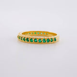 Anillo Tupido Corazones Esmeraldas 27pts 2.7g / T5 1/4 Oro Amarillo 18K