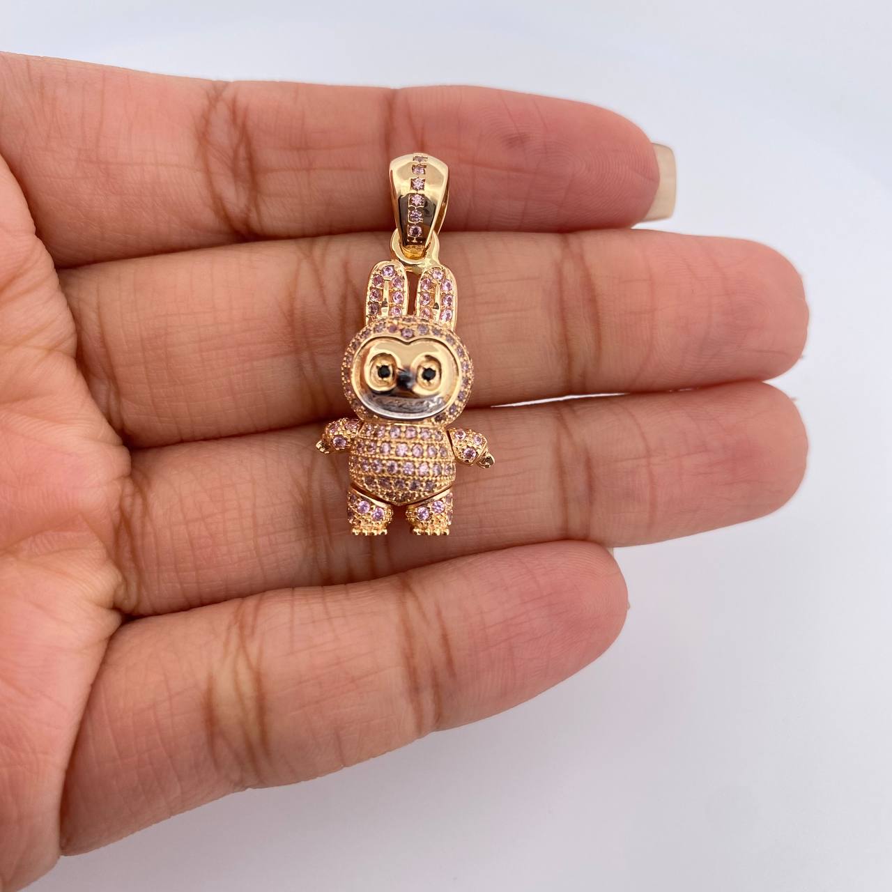 Dije Conejo Sonriente 6.15gr / 3.5cm / Dos Oros Amarillo Blanco 18K &