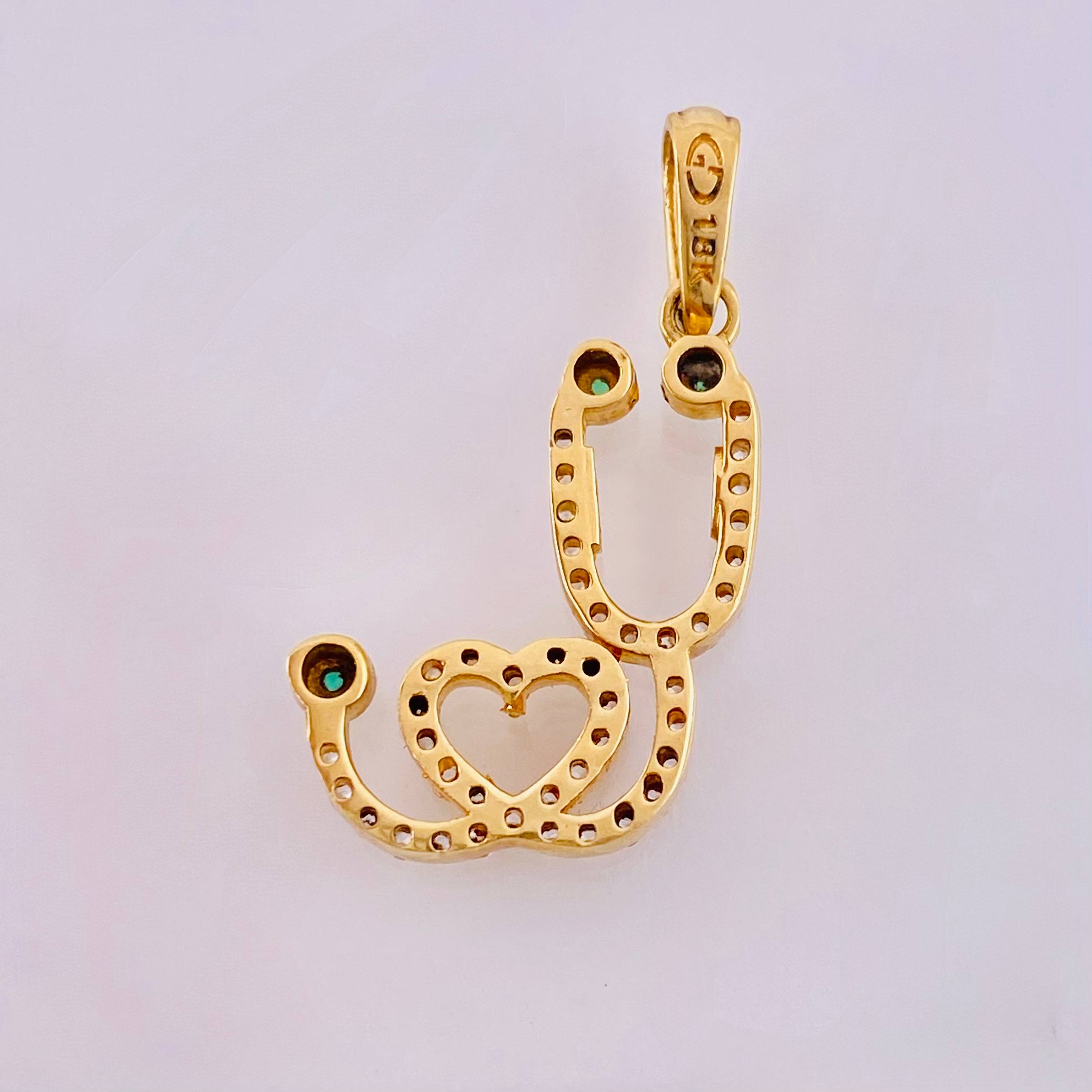 Dije Estetoscopio 2.3gr / 2.8cm / Circones Blancos Verdes Oro Amarillo 18K