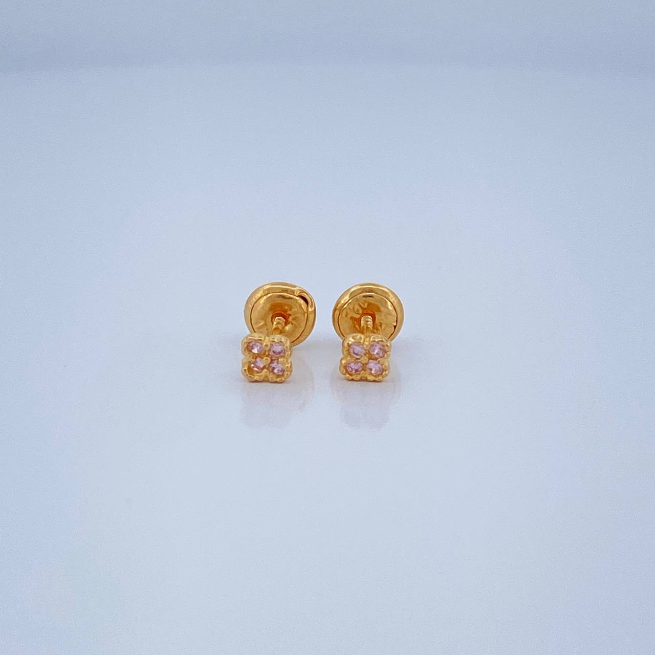 Topos Trebol 0.65gr / 3.4mm Oro Amarillo 18K %
