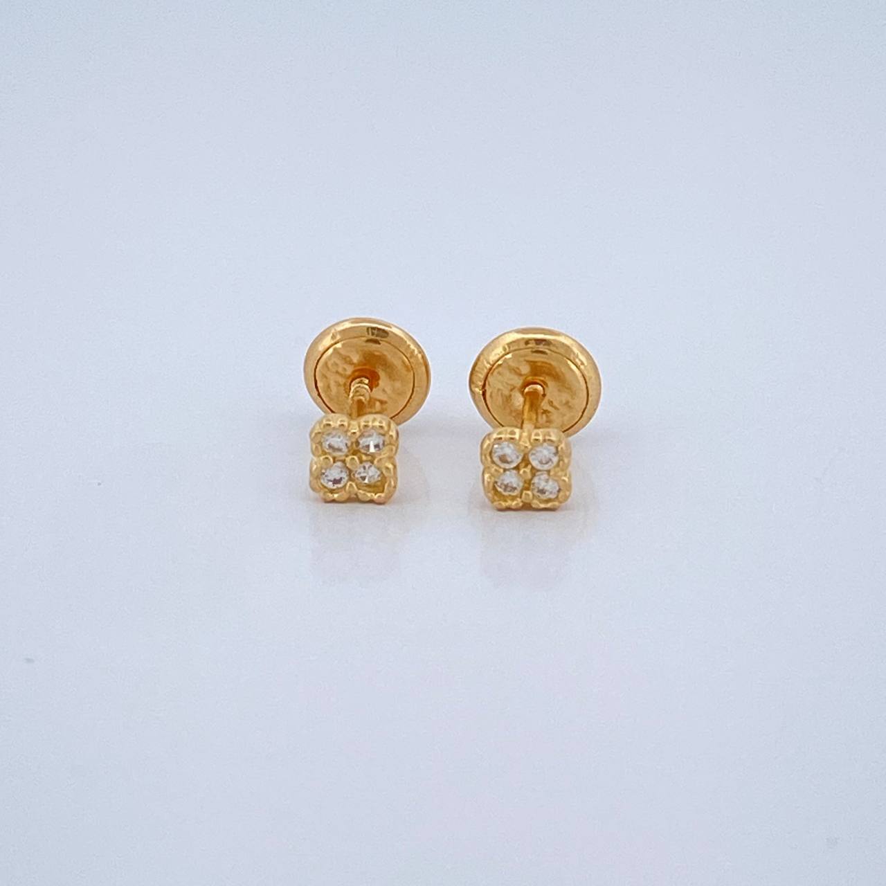 Topos Trebol 0.65gr / 3.4mm Oro Amarillo 18K %