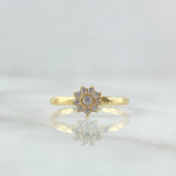 Anillo Flor Nueve Petalos 1.45gr / T5 3/4 / Circones Blancos Oro Amarillo 18K