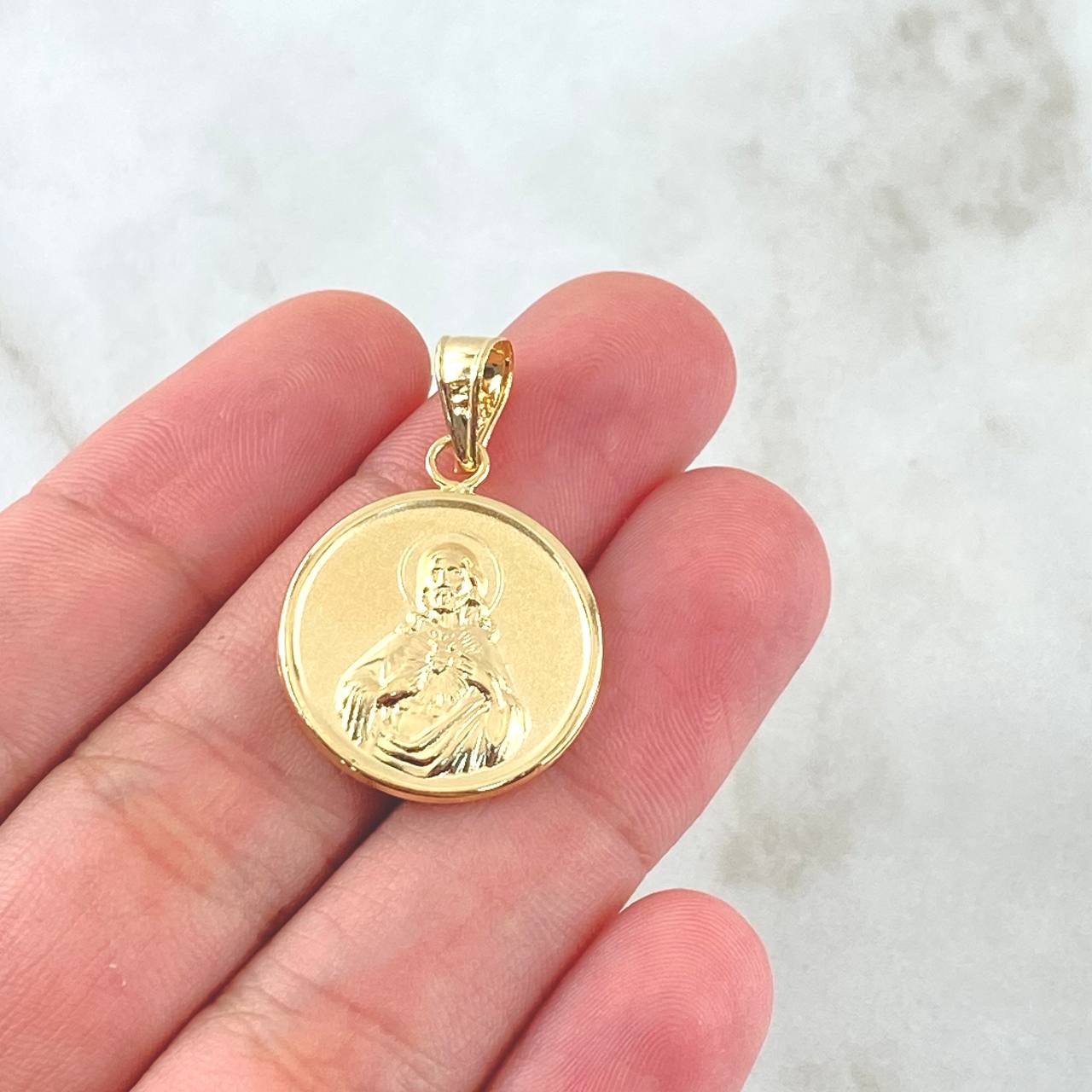 Dije Sagrado Corazón De Jesus - Virgen del Carmen 2.2gr / 3cm / Circulo Mate Troquelado Oro Amarillo 18K