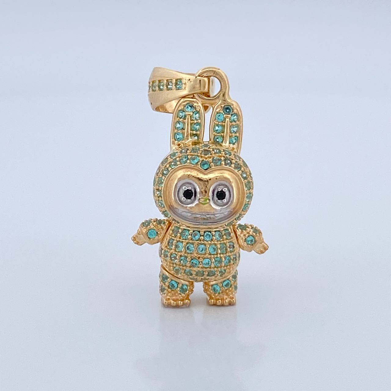 Dije Conejo Sonriente 6.05gr / 3.4cm / Dos Oros Amarillo Blanco 18K $