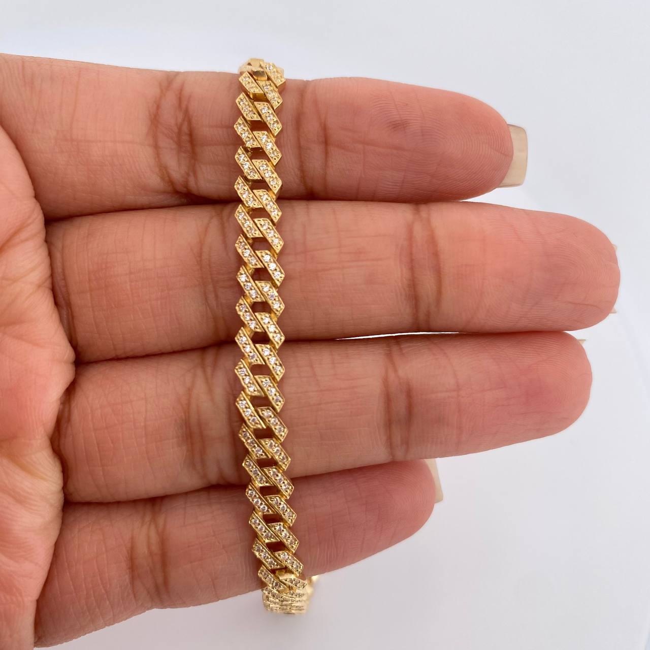 Pulso Cubana 12.15gr / 19.5cm / 5.6mm Oro Amarillo Nac.Esp. 18K %