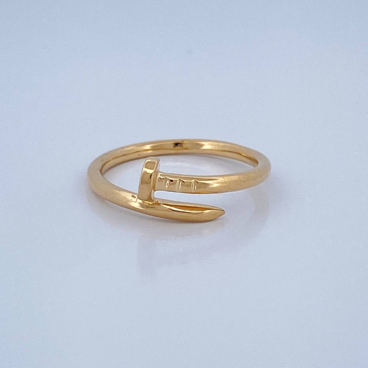 Anillo Clavo 2.75gr / T6 1/2 / Oro Amarillo 18K %