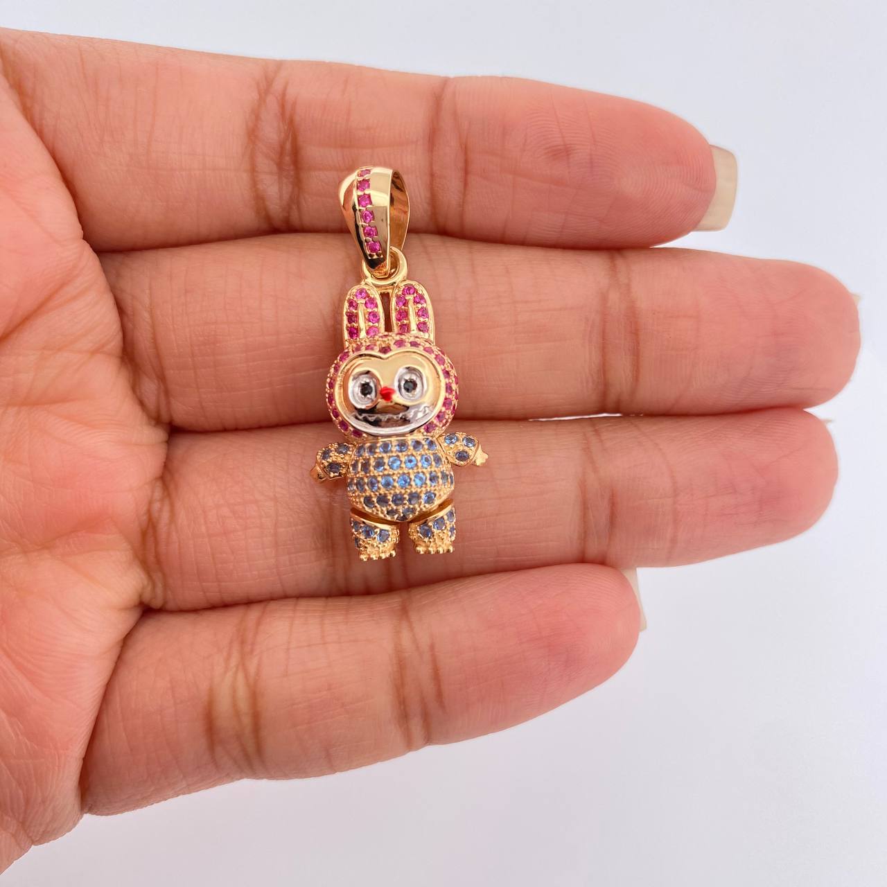 Dije Conejo Sonriente 5.95gr / 3.4cm / Dos Oros Amarillo Blanco 18K $