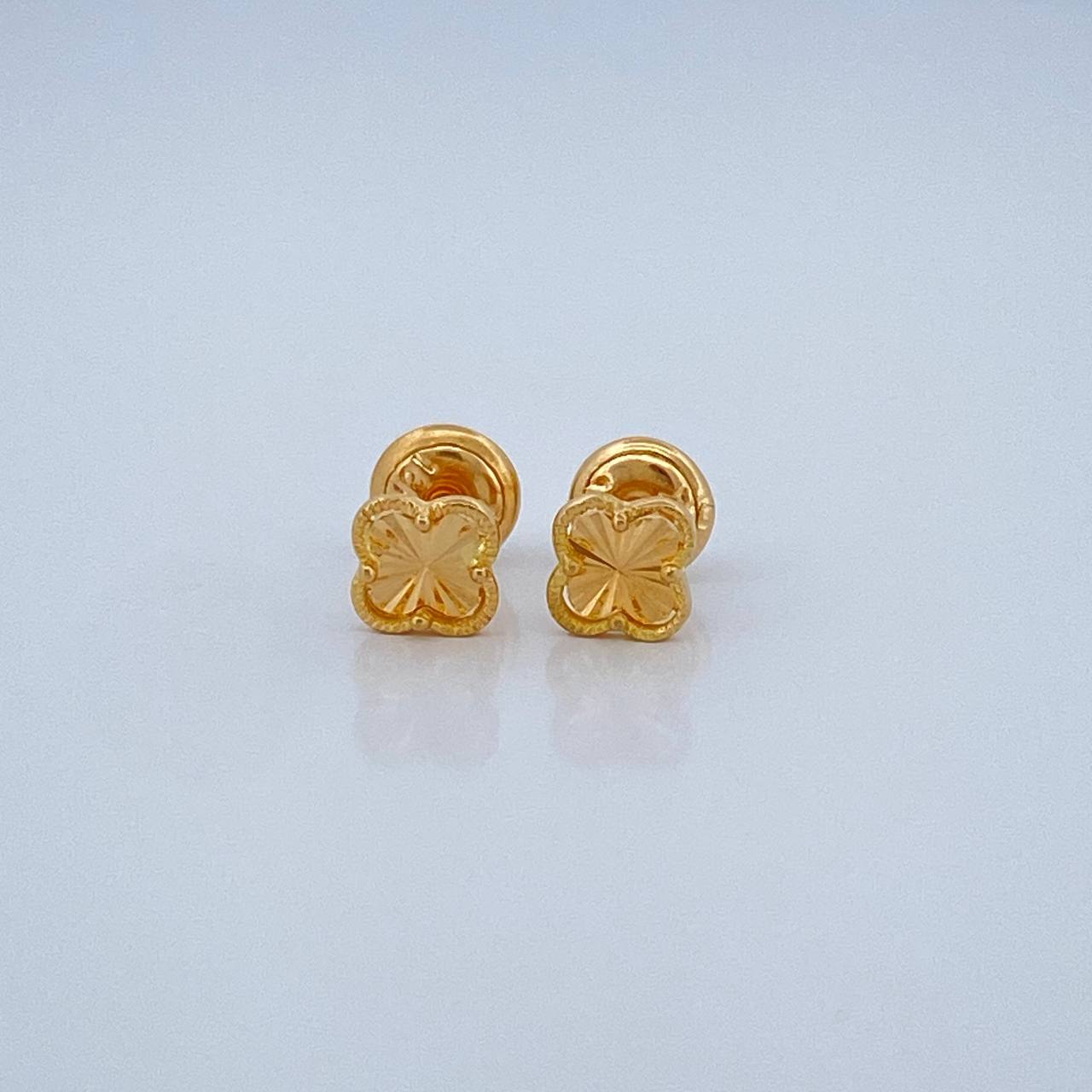 Topos Trebol 0.8gr / 5.45mm Oro Amarillo 18K &