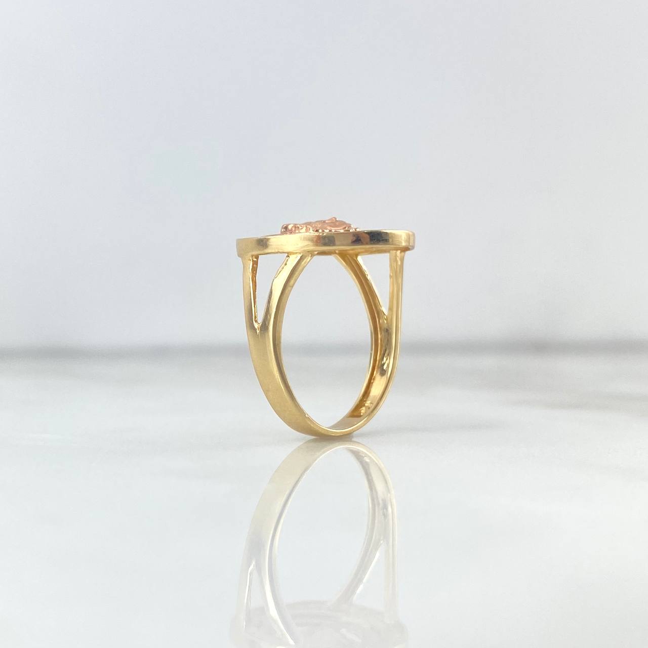 Anillo Tribal Medusa 4.2gr / T6 3/4 / Circones Blancos Dos Oros Amarillo Rosa
