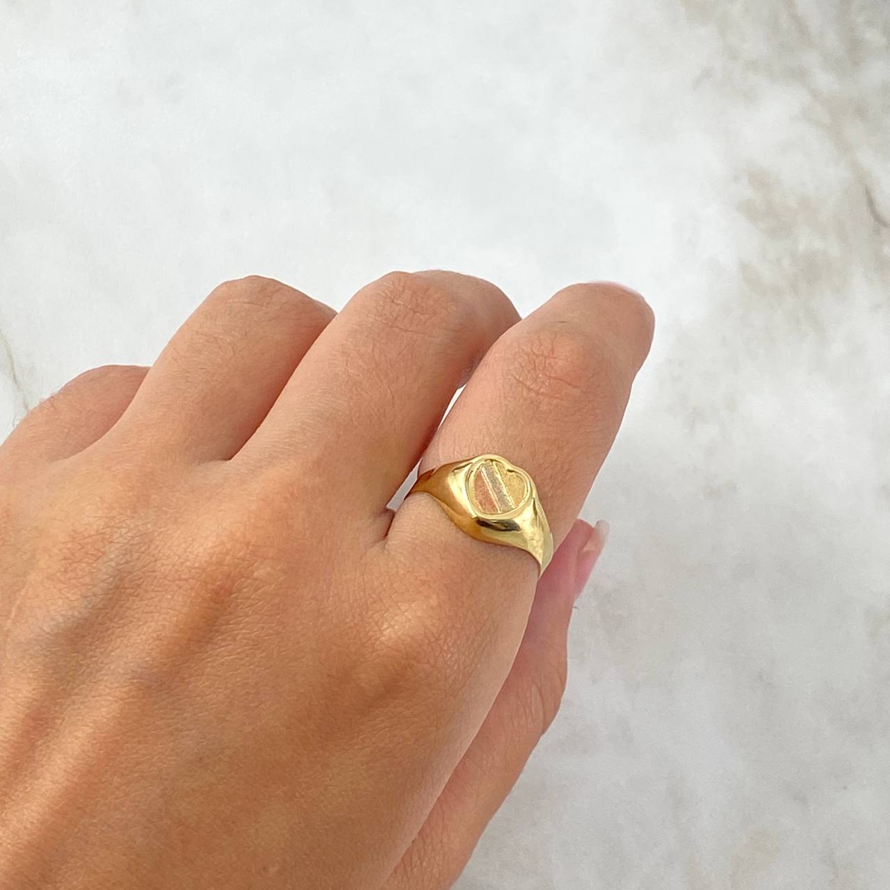 Anillo Sello Corazón 2.15gr / T7 1/4 / Tres Oros