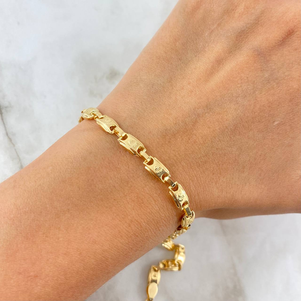 Pulso Rustico Corona RX 5.4gr / 20cm / 5mm Oro Amarillo 18K