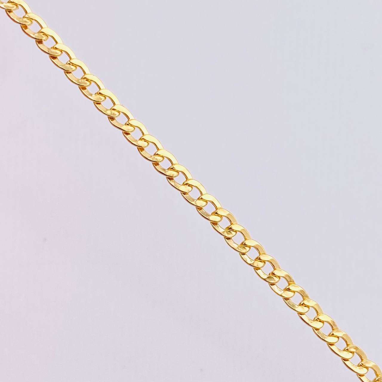Cadena Cubana 2.75gr / 40cm / 2.3mm Oro Amarillo +1 18K *