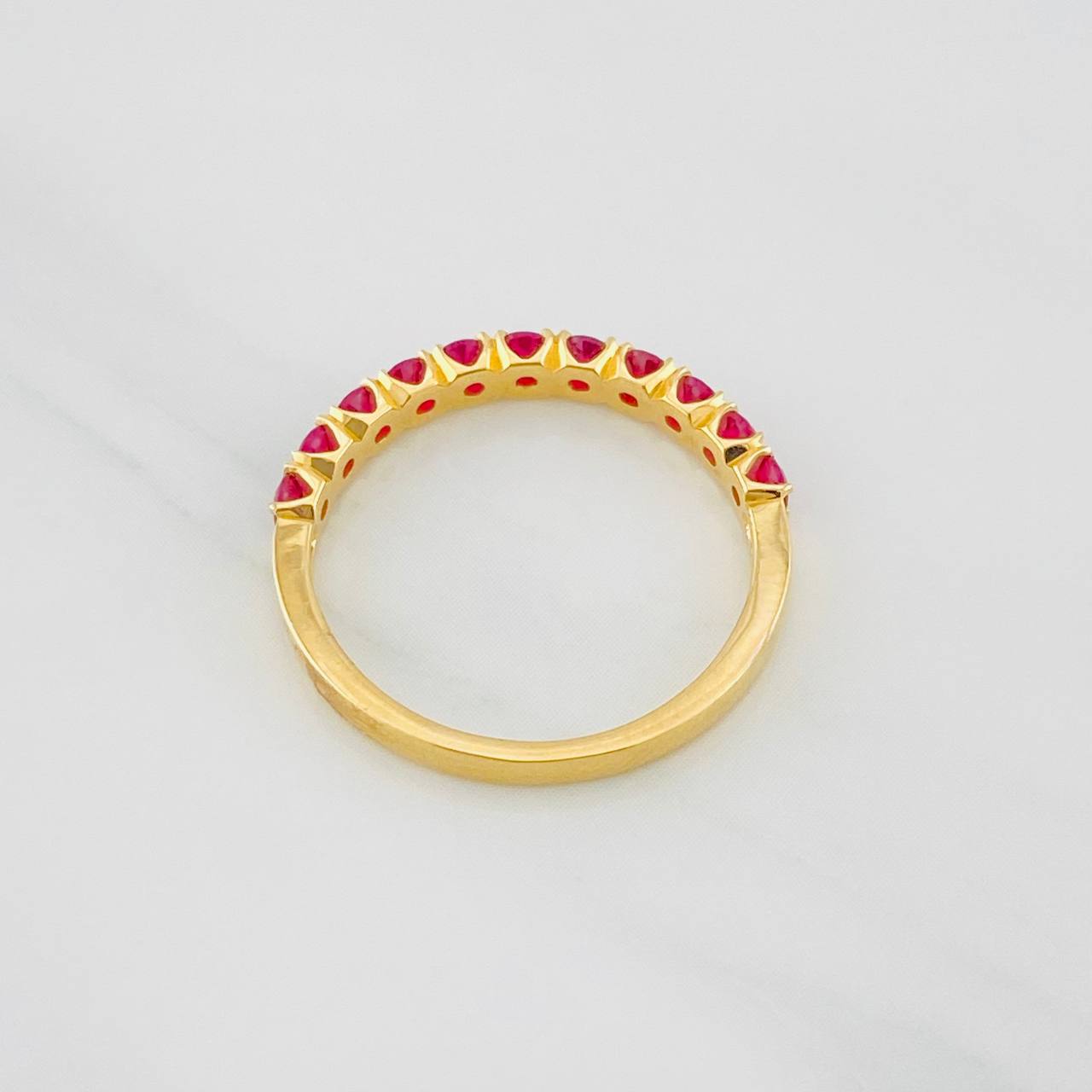 Anillo Churumbela Rubíes 0.81pts 2.15g / T6 3/4 Oro Amarillo 18K