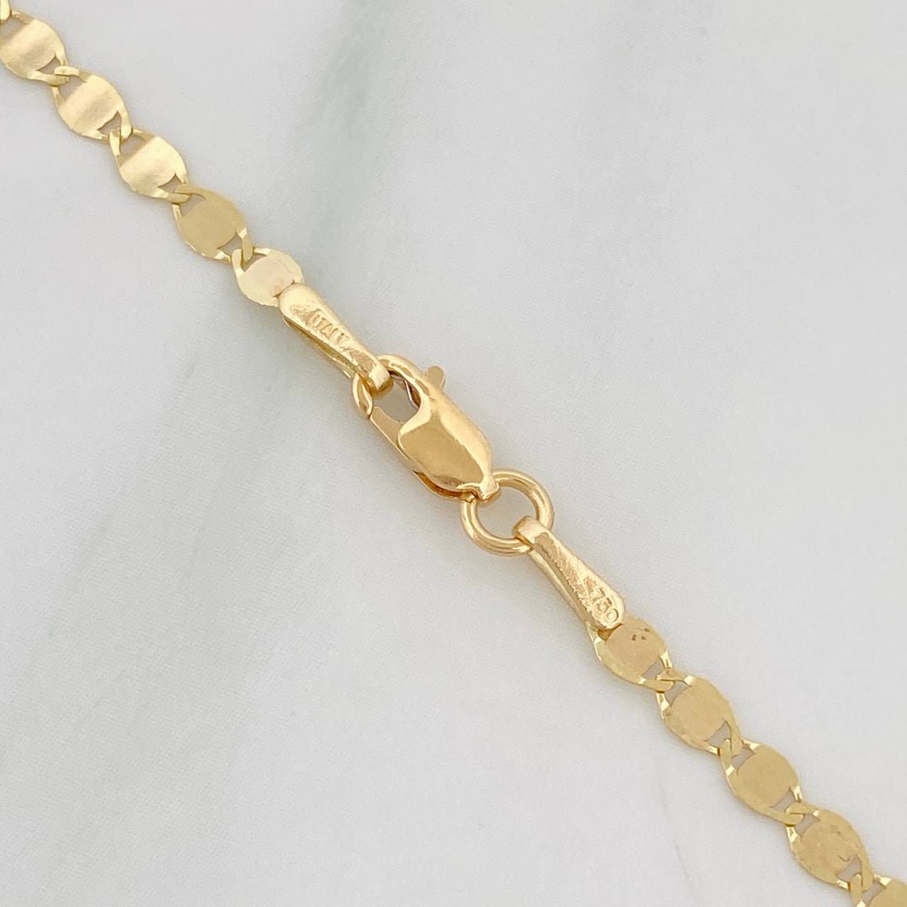 Cadena Escalera Plana 2.3g / 45cm / 2.15mm Oro Amarillo 18K