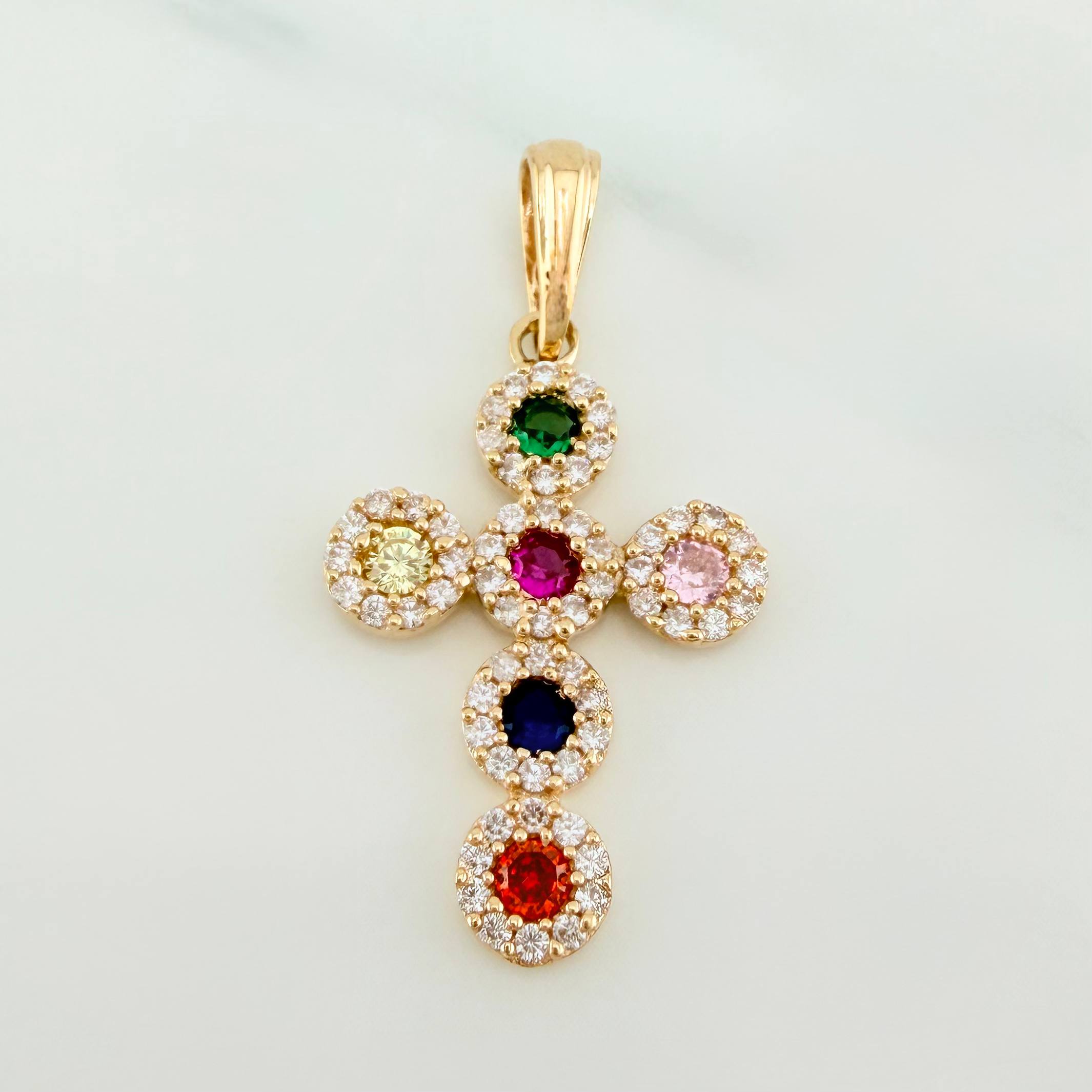 Dije Cruz Tupida 2.6 g / 3.3 cm Oro Amarillo 18K