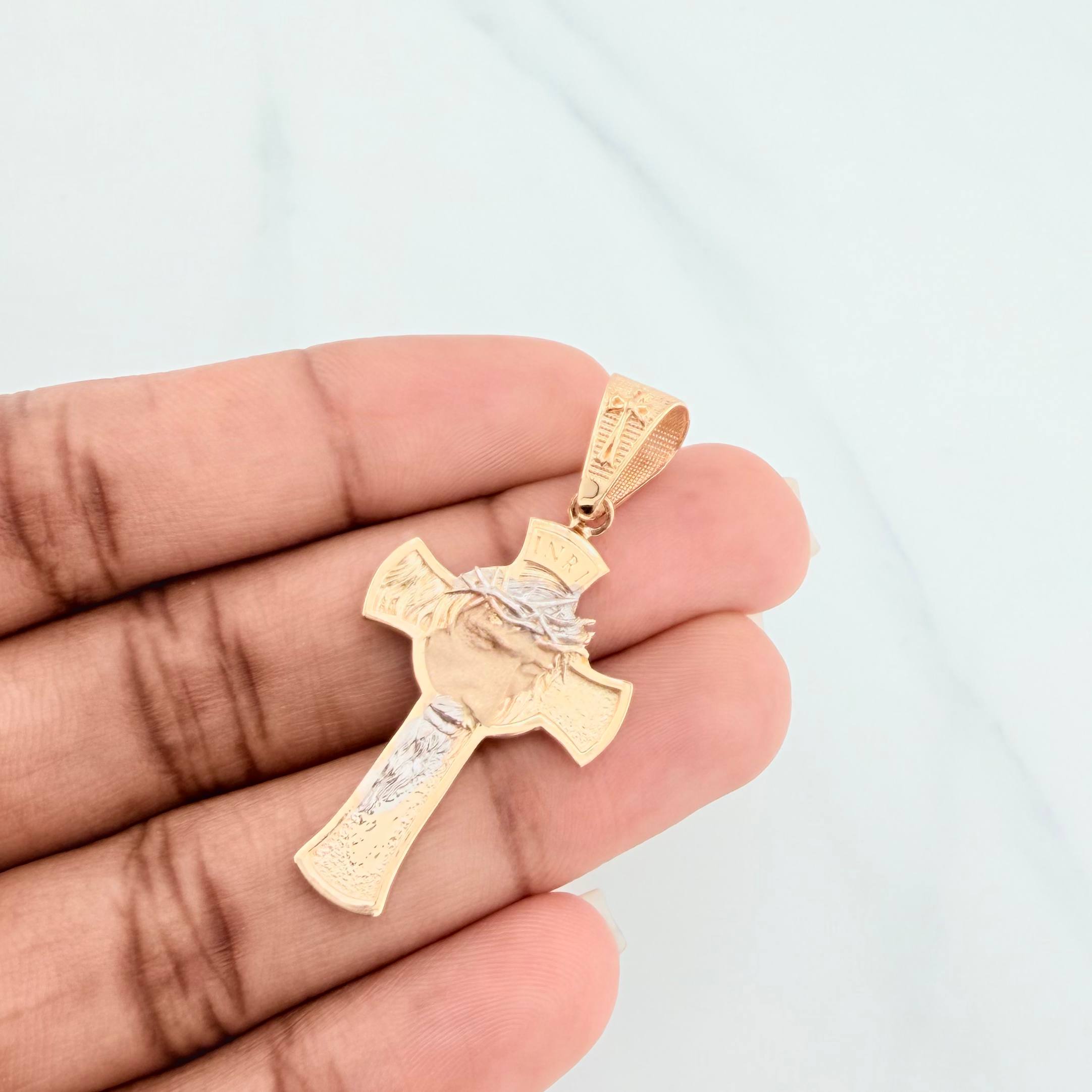 Dije Cruz Rostro Cristo 5.65 g / 4.5 cm Dos Oros Amarillo Blanco 18K